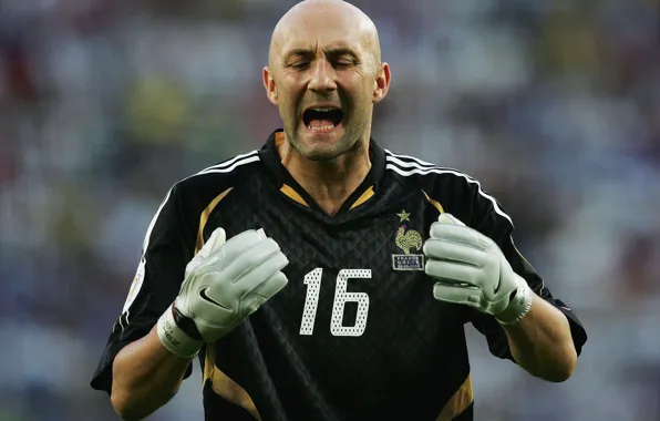 Picture bald, the French goalkeeper, Fabien Barthez