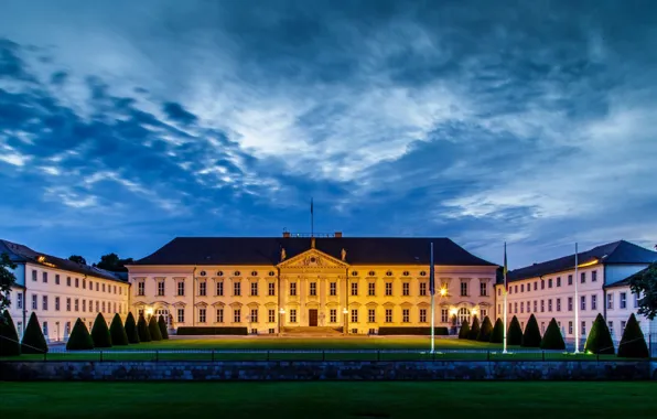 Park, lawn, the evening, Germany, Berlin, Bellevue Palace, the official residence of the President of …