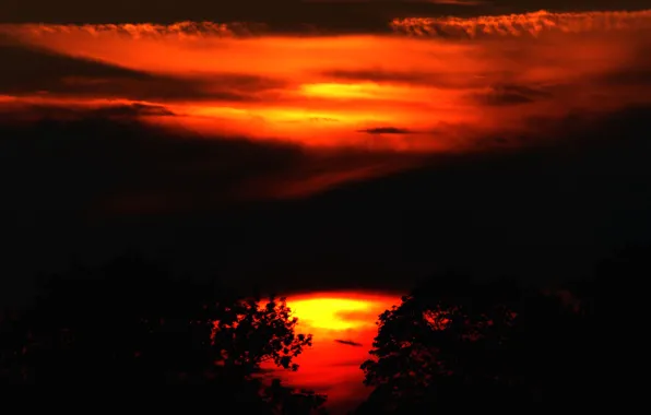 Picture the sky, night, clouds, reflection, silhouette, glow
