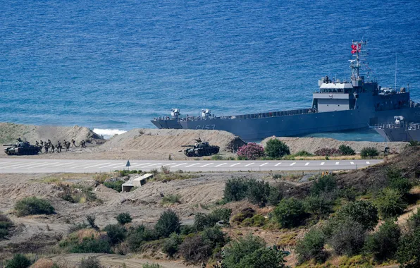 Exercises, landing, disembarking