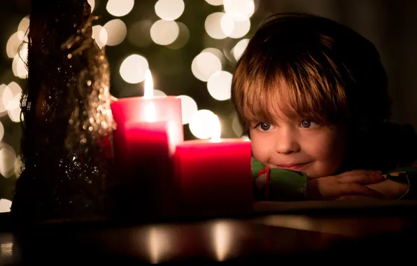 Picture smile, mood, holiday, candles, child, bokeh