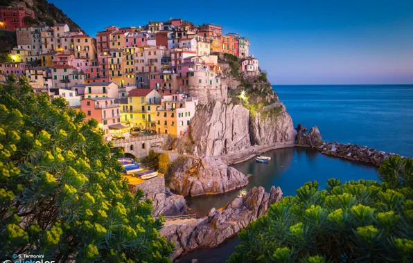 Picture landscape, the city, stones, rocks, shore, building, home, Italy