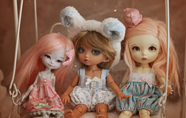 Picture swing, toys, doll
