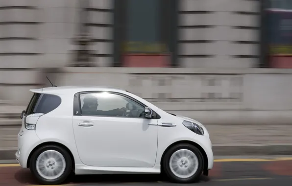 Aston Martin, hatchback, Cygnet