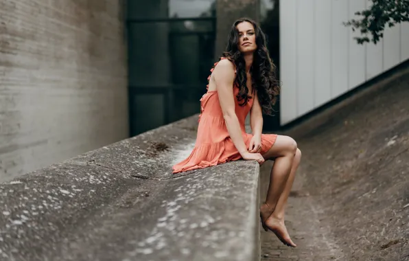 Look, girl, Carina Cara