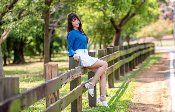 Picture girl, the fence, legs, Asian, cutie, bokeh