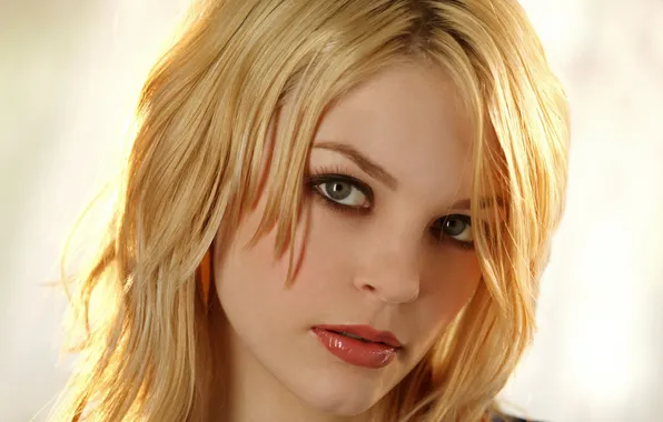 Look, close-up, face, model, portrait, makeup, hairstyle, blonde