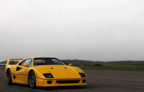 Picture F40, Sky, Yellow