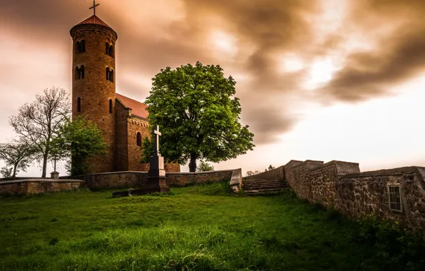 Picture Poland, Lodz, Church of St. Idziego, Inowlodz