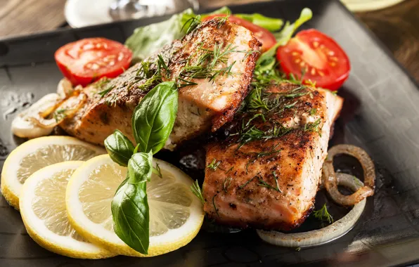 Picture lemon, fish, tomatoes, serving