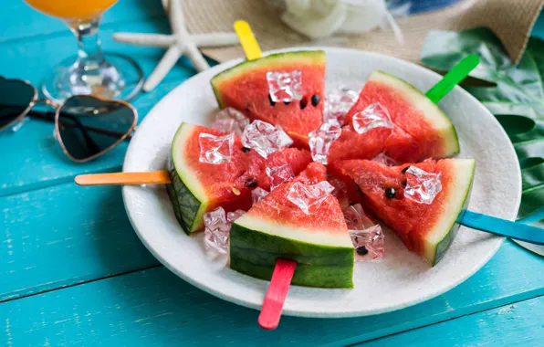 Picture berries, ice, watermelon