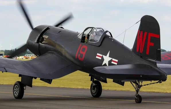 Corsair, carrier-based fighter, F4U-5N