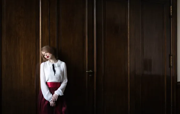 Girl, makeup, the door, Sandra Plajzer