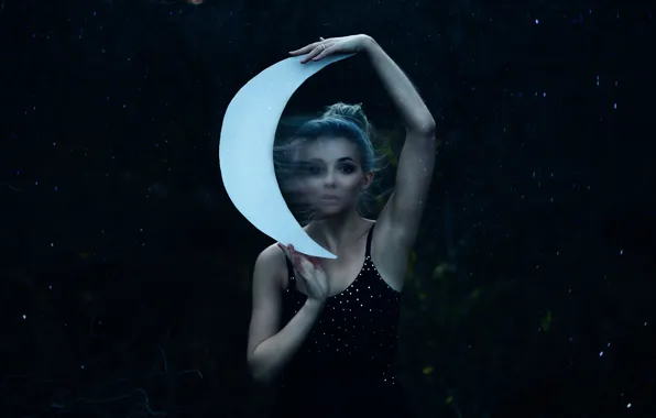 Picture girl, the moon, Aleah Michele, Swear by the Moon