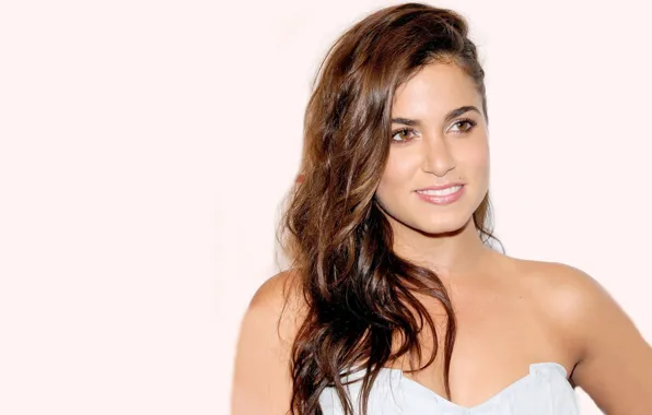 Download wallpaper look, pose, actress, hairstyle, hair, Nikki Reed ...