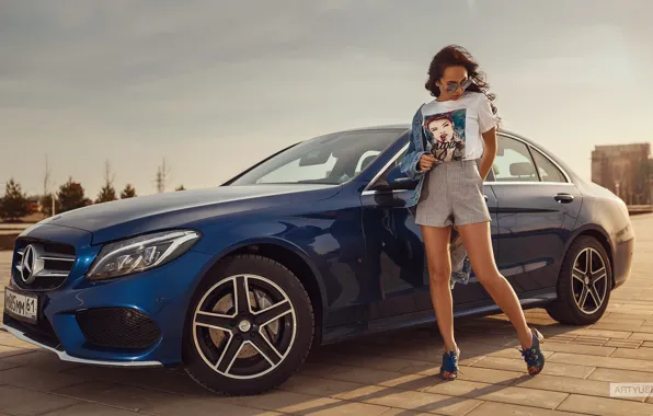 Machine, auto, girl, pose, model, shorts, Mercedes-Benz, t-shirt