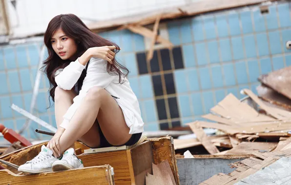 Picture girl, face, hair, legs, Asian, sitting