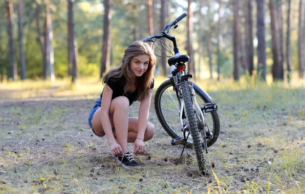 Picture grass, look, the sun, trees, bike, pose, Park, model