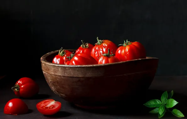 The dark background, red, bowl, tomatoes, tomatoes, Basil