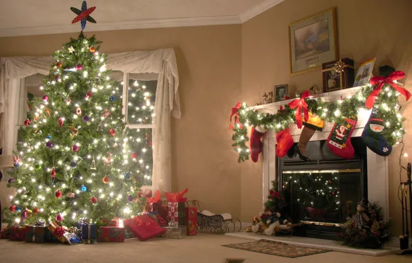 Picture house, holiday, tree, fireplace