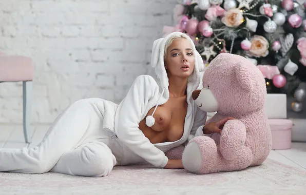 Erotic, chest, look, girl, balls, pink, toy, bear