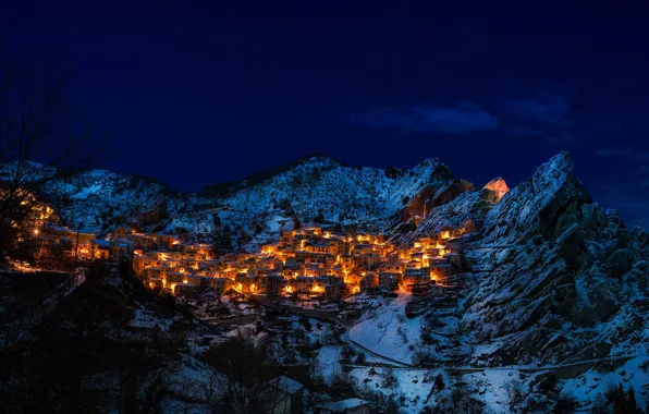 Night, the city, lights, Italy, castelmezzano