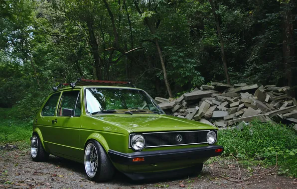 Picture forest, trees, green, green, volkswagen, Golf, golf, gti