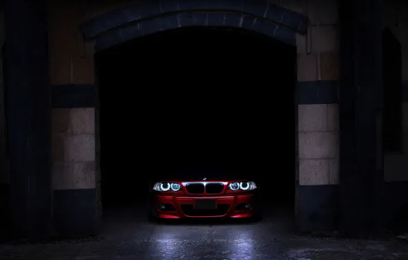 Picture shadow, garage, BMW, before, red