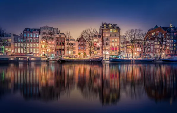 Night, channel, Amsterdam