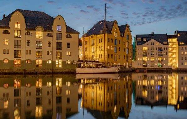 The city, reflection, boat, home, the evening, lighting, Norway, Bay