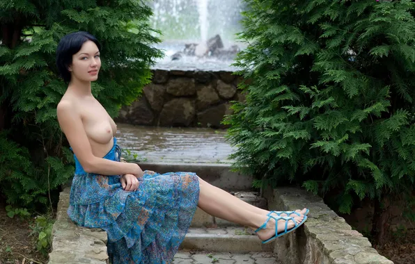 Pose, foliage, model, fountain, sexy, model, sexy, pose