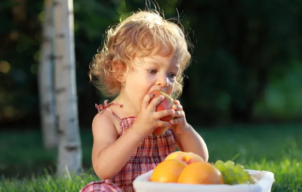 Picture summer, mood, apples, girl
