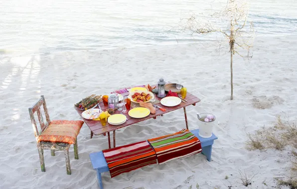 Picture beach, table, food