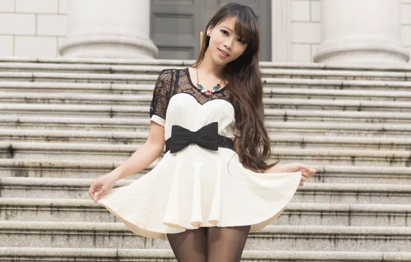 Look, pose, model, building, portrait, makeup, figure, dress