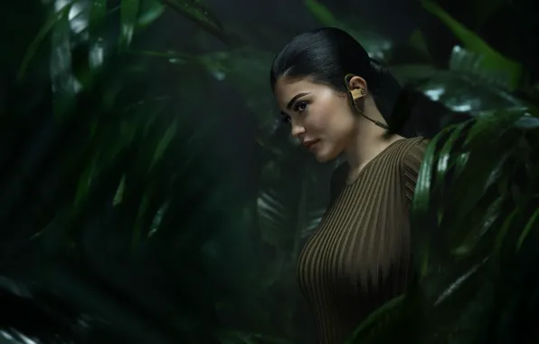 Picture foliage, model, jungle, big Breasts, sexy, Kylie Jenner, beautiful brunette, Kylie Jenner