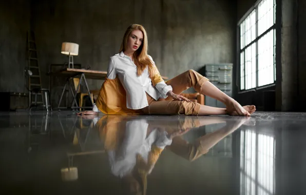 Picture girl, pose, reflection, makeup, blonde, blouse, pants, Ana Ray