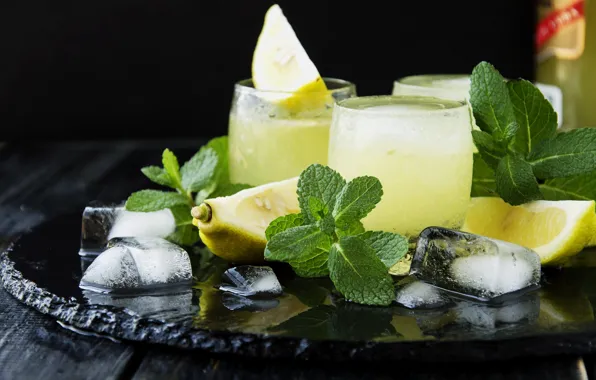 Ice, lemon, cocktail, mint