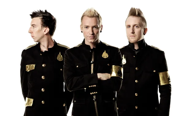 Composition, Alternative rock, Thousand Foot Krutch, TFK, Trevor МакНивен, Joel Bruyere, Steve Augustine, Rap-core