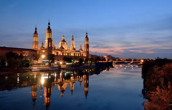 Lights, the evening, Spain, Zaragoza, Nuestra-Senora-del-Pilar