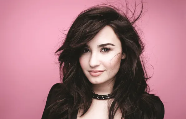 Picture Pink Background, Actress, Brunette, Singer, Brown hair, Demi Lovato, Demi Lovato