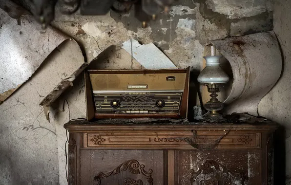 Picture background, wall, radio