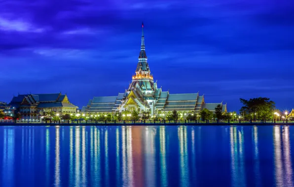 Picture Temple, Thailand, So Thorne