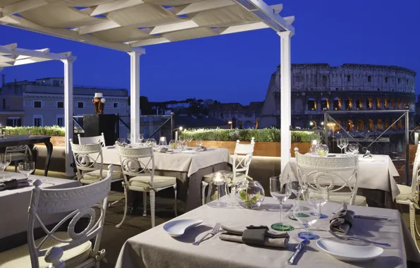 Picture the city, restaurant, terrace