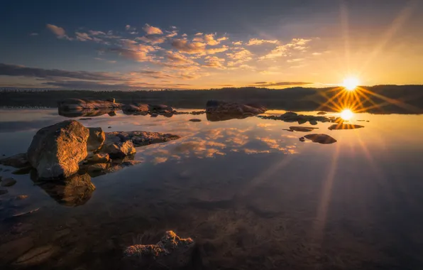 Picture the sun, clouds, lake, stones, Yellow Stone