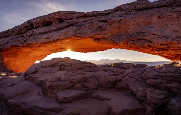 The sun, rays, light, mountains, stones, rocks, dawn, morning