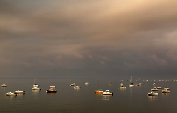 The sky, clouds, lake, yachts, boats