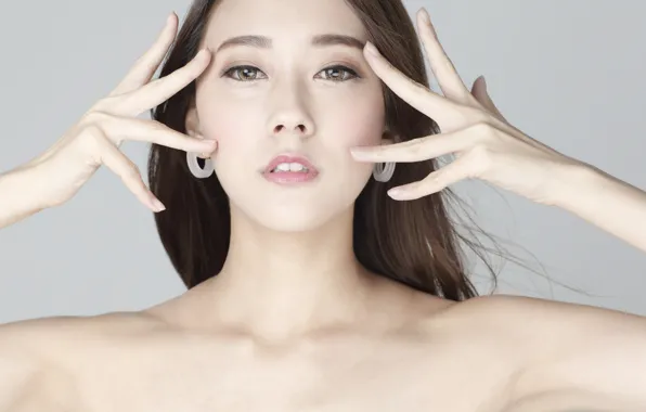 Look, face, hands, Asian