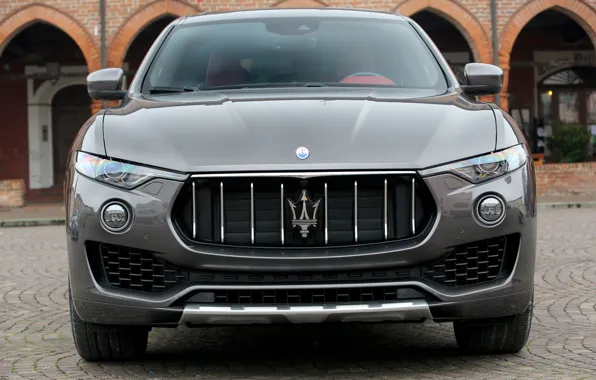 Maserati, front, 2017, Levante