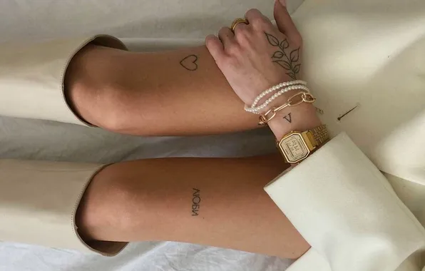 Girl, watch, ring, boots, tattoo on feet, slender legs, the tattoo on the arm, gold …