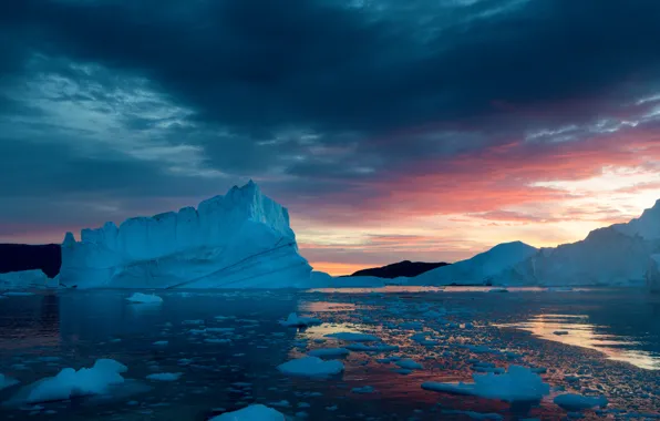 Picture the sky, the ocean, iceberg, ice, glow, Arctic, Atlantic Oceans